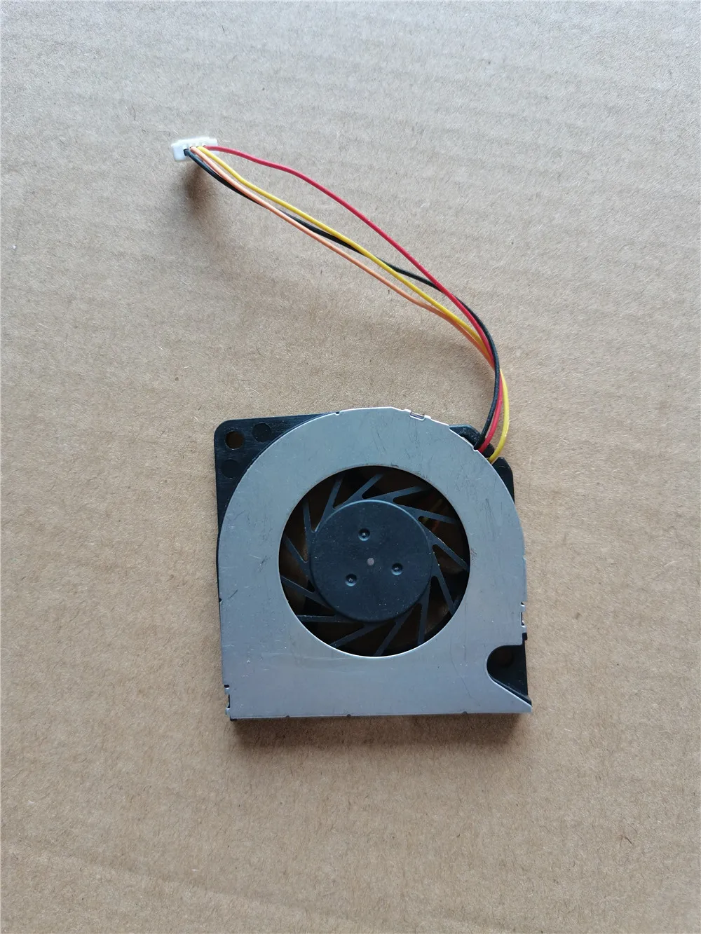 New Original Laptop/Notebook C - Cpu Fan recension och pris