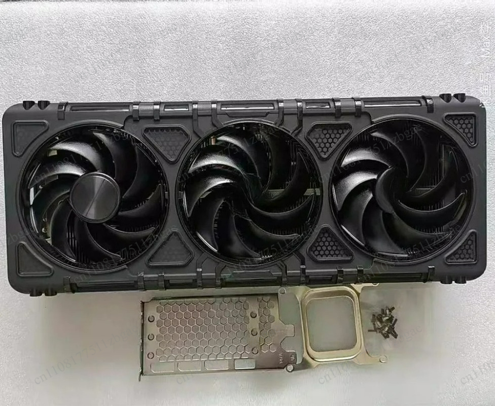 Compatible with RTX5090 Phanto - Heatsink recension och pris